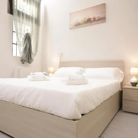 Prato Della Valle Апартаменты